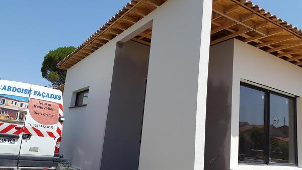 Ravalement de façades à Laudun-l'Ardoise